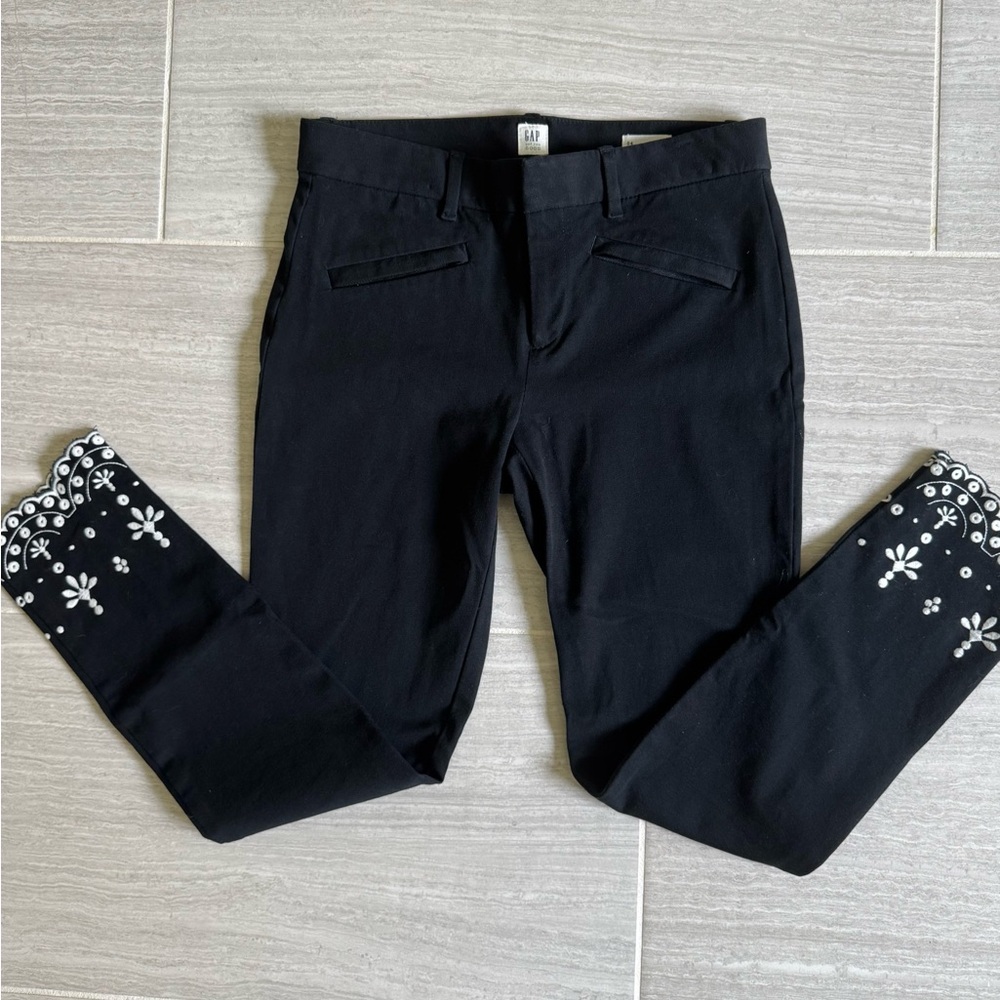 GAP Black Skinny Ankle Pants